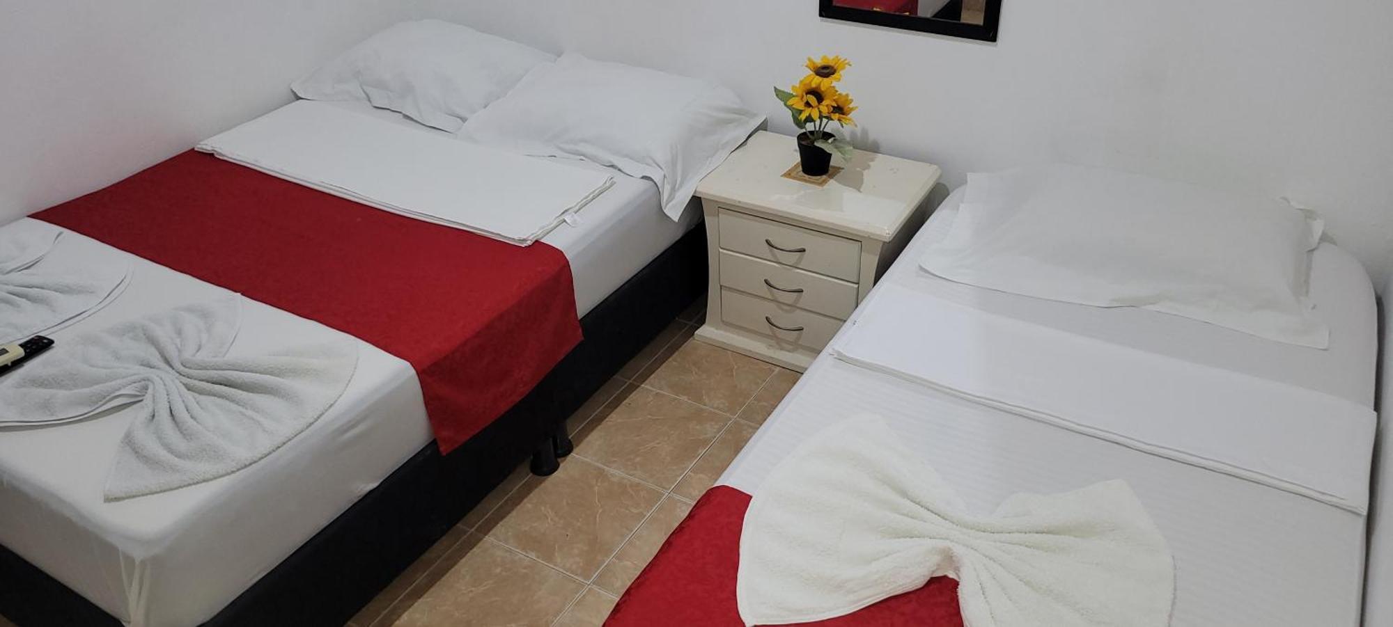 Hostal Villa Del Rio Las Brisas Вильявьеха Экстерьер фото